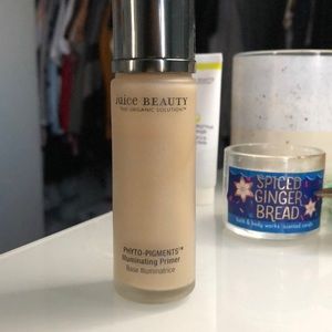 Juice Beauty Illuminating primer